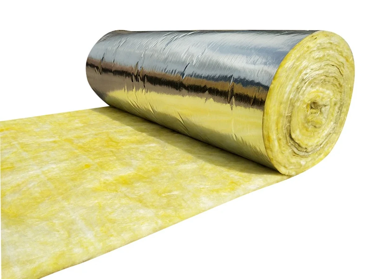Foil-faced glass wool roll for protected cold storage assemblies